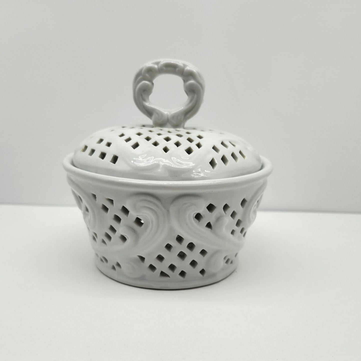 Vintage White Porcelain Treasures - Candy Bowl With Lid - Lattice Pattern