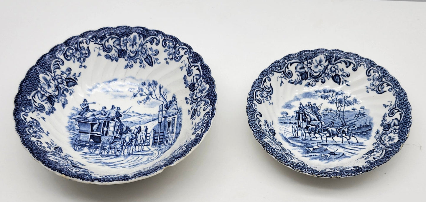 Johnson Brothers Coaching Scenes 5" & 6" Bowls Blue England Hunting - Lot Of 2