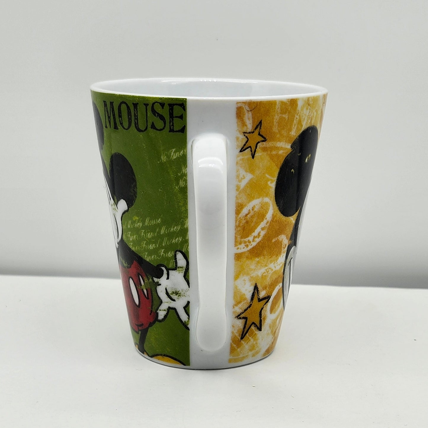 Official Disney Mickey Mouse "No Finer Friend" Green/Yellow 10 oz Coffee Cup Mug