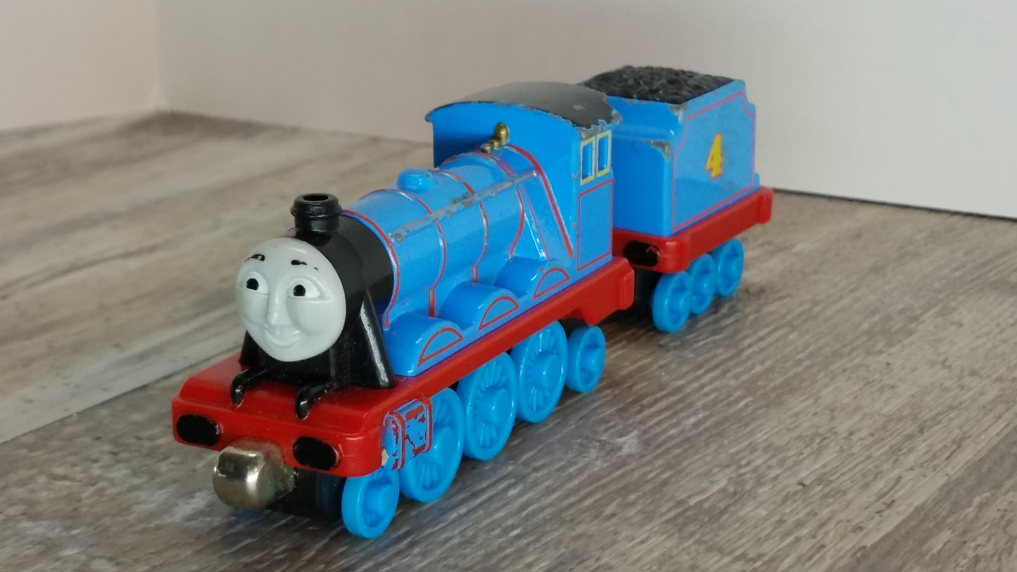 Thomas the Train & Friends - Gordon The Engine & Tender - 2002 - Die Cast Train