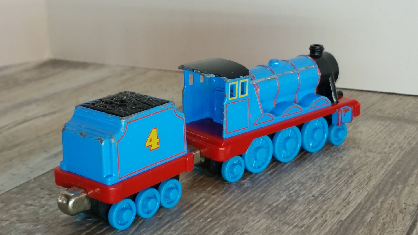 Thomas the Train & Friends - Gordon The Engine & Tender - 2002 - Die Cast Train